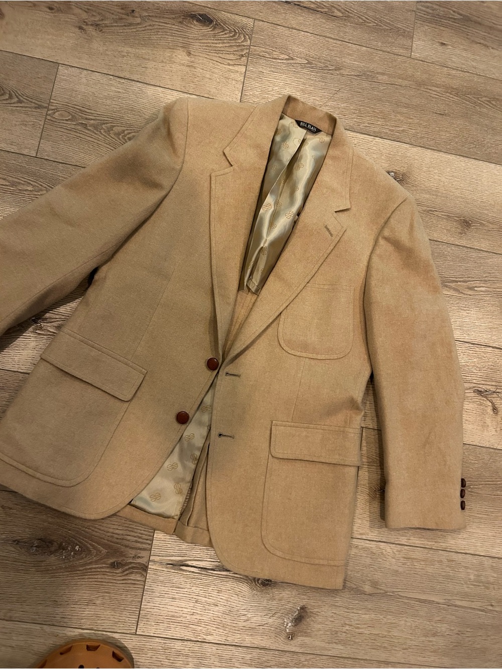 Vintage Men's Camel Wool Blazer - Classic Two-Button Sport Coat